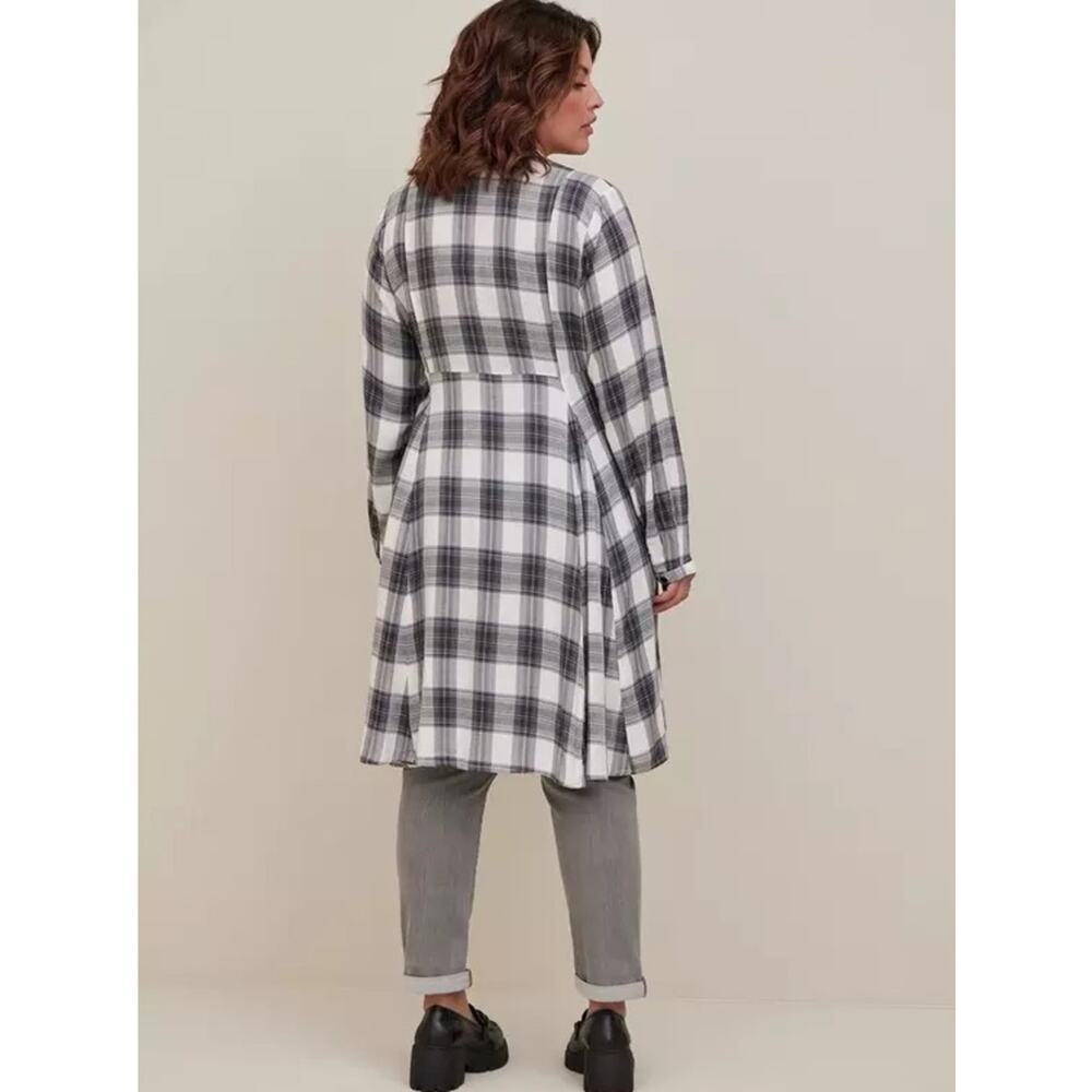 Torrid Button Front Kimono Voile Plaid Black 3X 18318409 - Picture 2 of 13